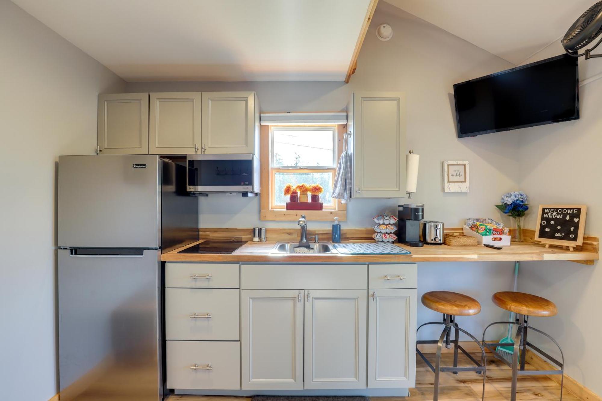 Marshall Studio With Loft, Hot Tub And Views! المظهر الخارجي الصورة