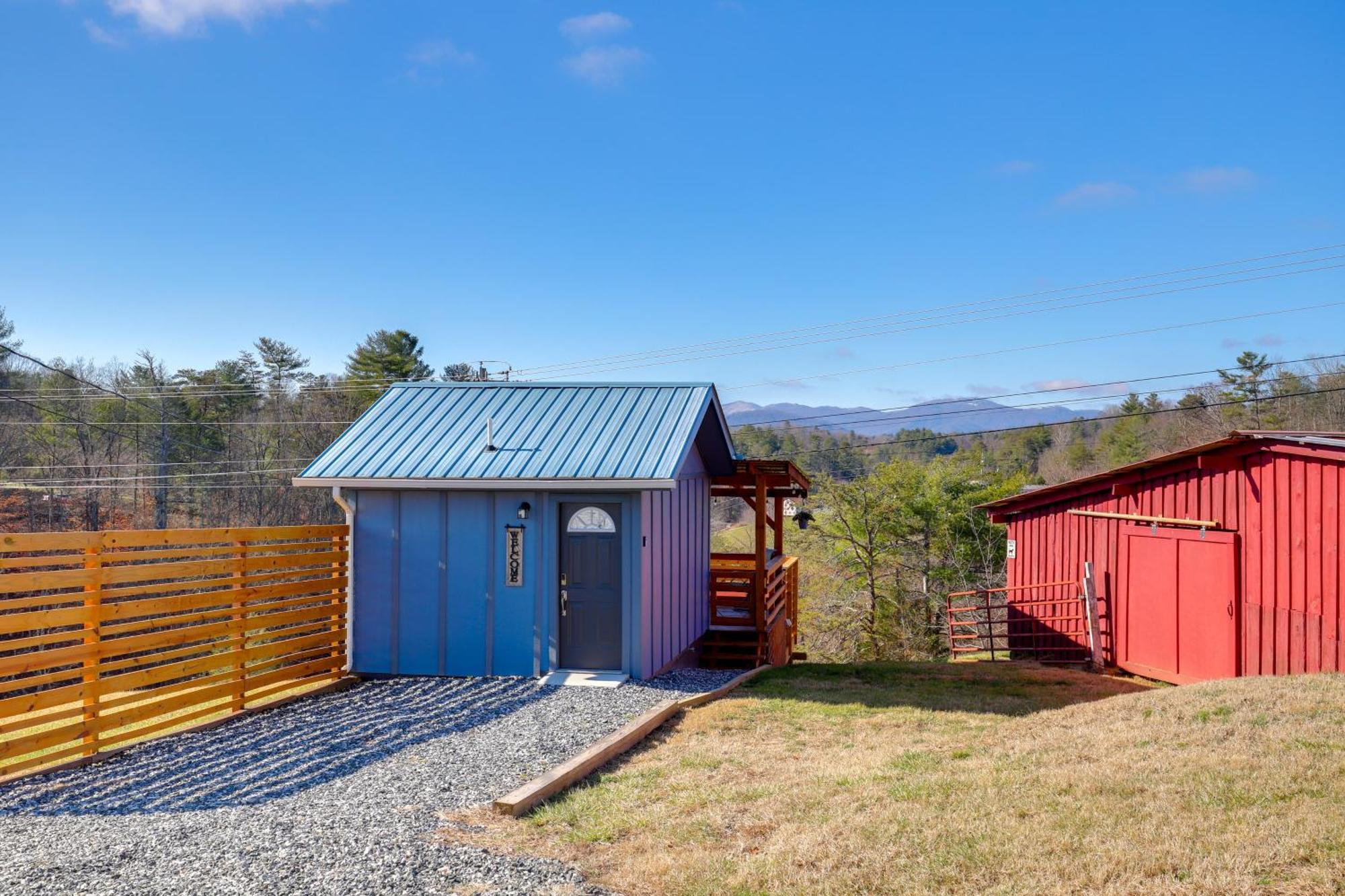 Marshall Studio With Loft, Hot Tub And Views! المظهر الخارجي الصورة