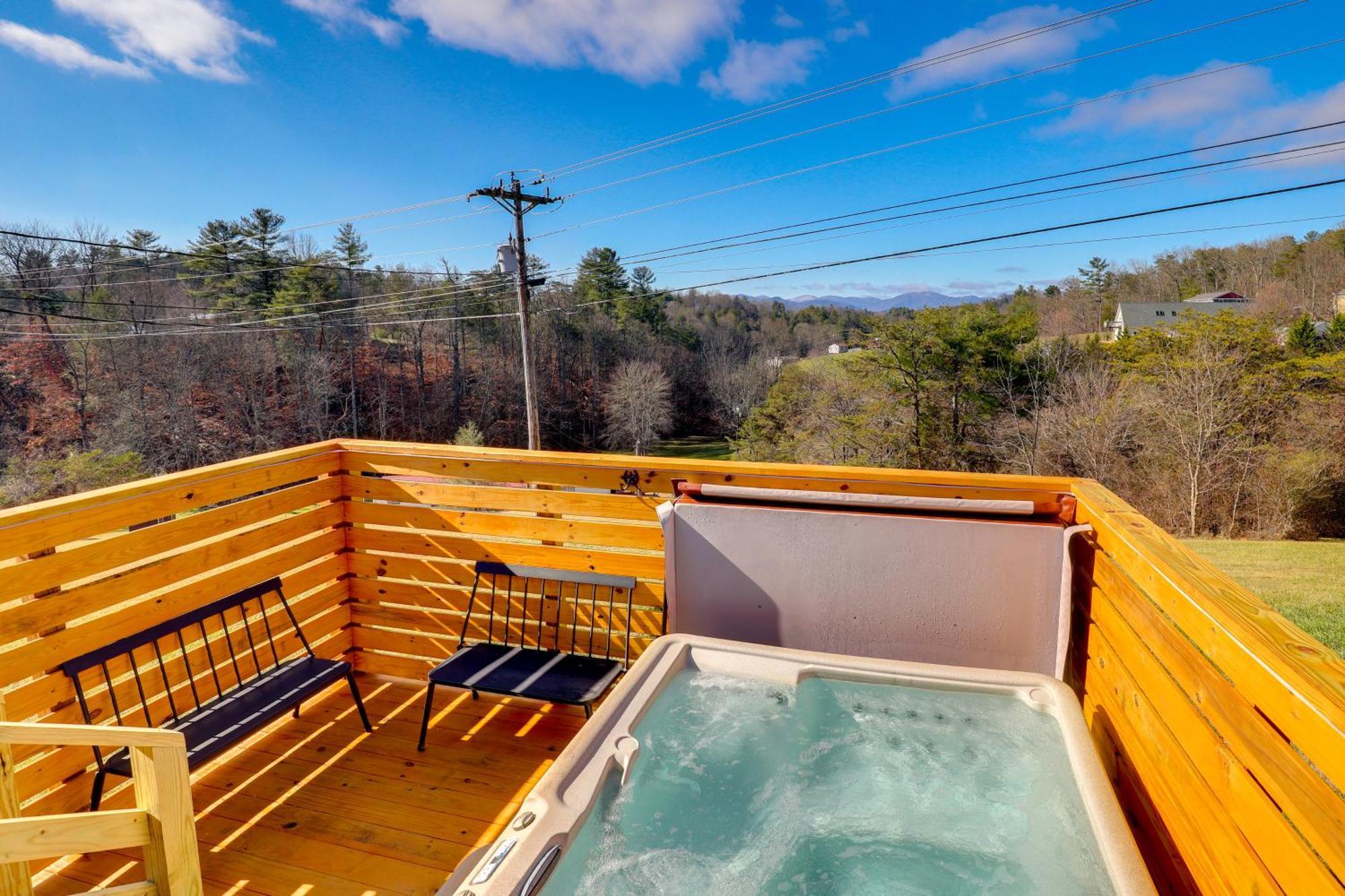 Marshall Studio With Loft, Hot Tub And Views! المظهر الخارجي الصورة