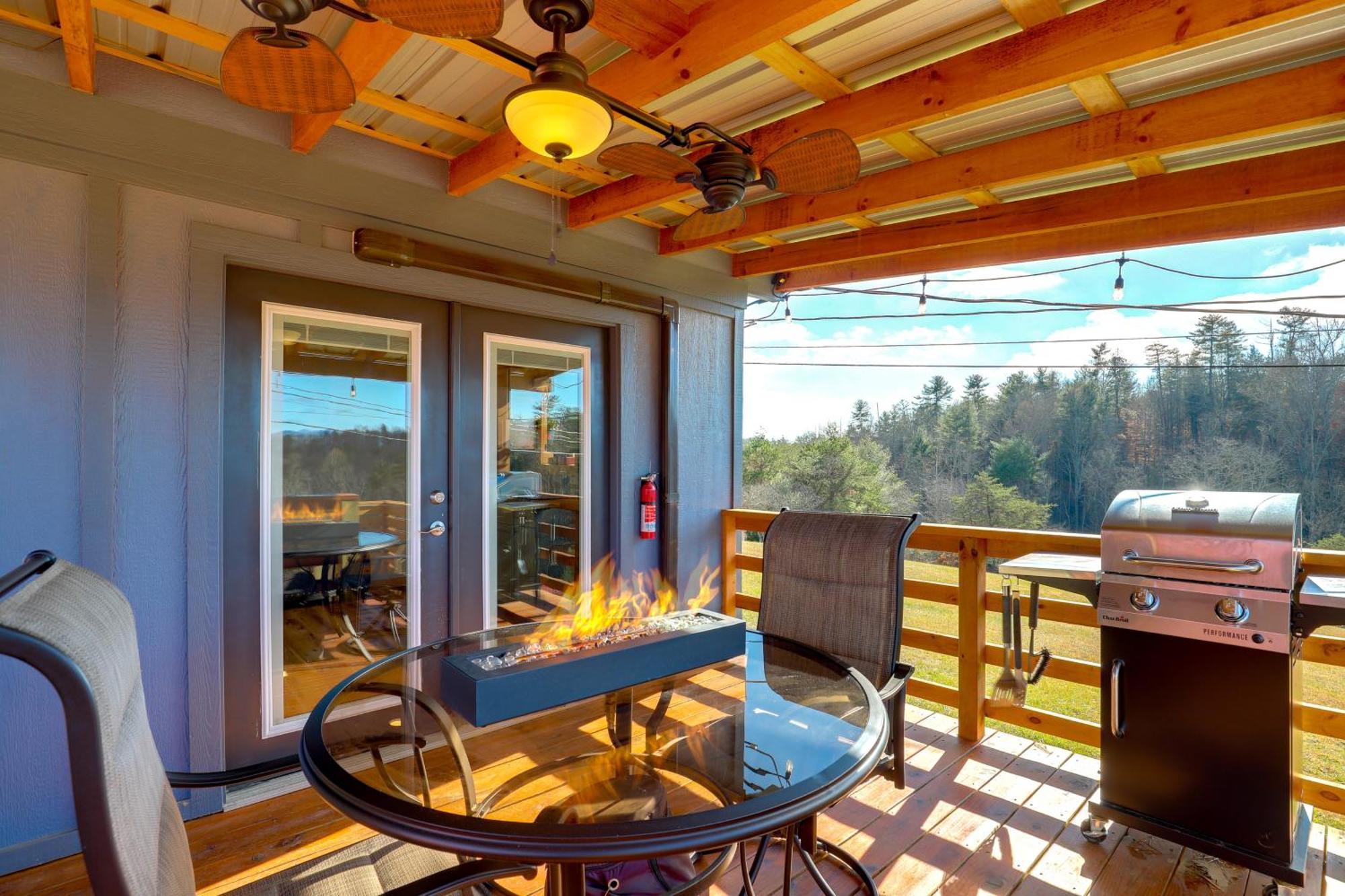 Marshall Studio With Loft, Hot Tub And Views! المظهر الخارجي الصورة